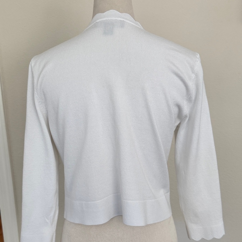 White Scalloped Edge 3/4 Sleeve Cropped Cardigan L - Picture 4 of 5